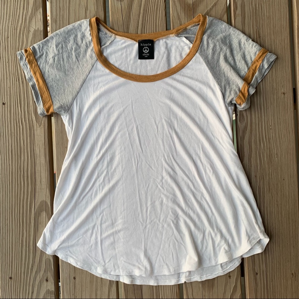 Soft Scoop Neck Tee Gray and Gold Accents